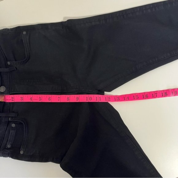 Aritzia Denim Forum 'The Lola' High Rise Skinny Crop - Picture 5 of 7